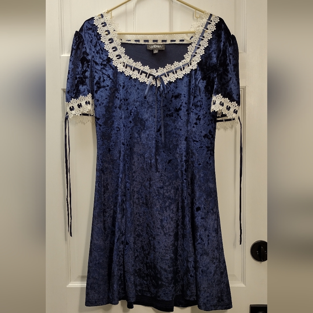 Large Dollskill Widow Crushed Velvet Babydoll With White Lace